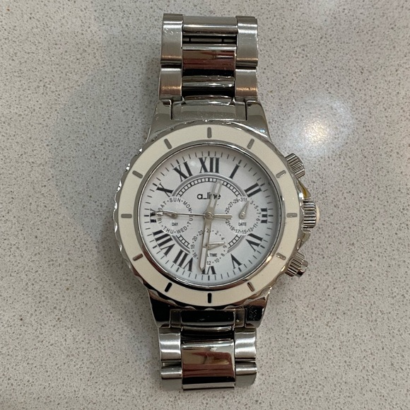 A_line Stainless Steel Women’s Watch with White Face - Picture 1 of 7